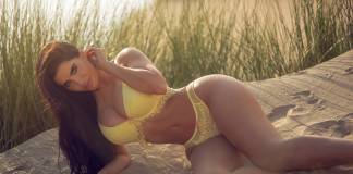 BEST OF LANA DEALESSI – RENTAL